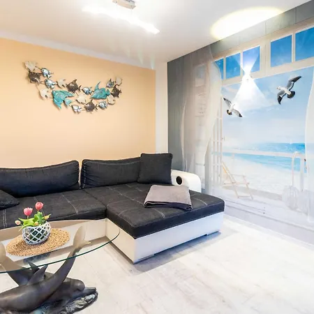 Nixentraum _ Strandloung *