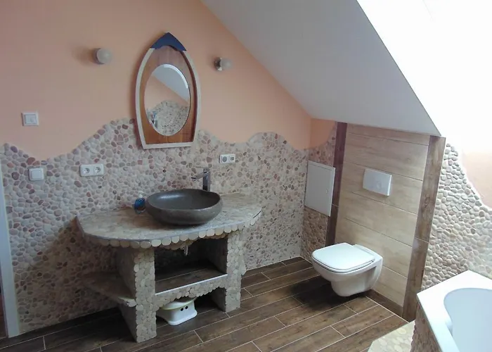 Nixentraum _ Strandloung